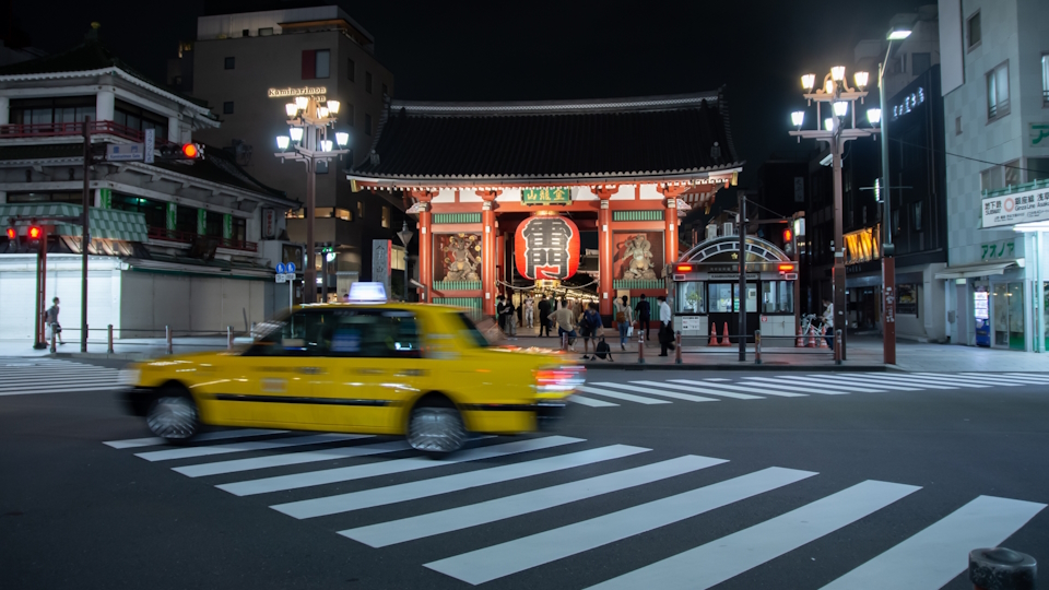 夜勤のメリット・デメリットのイメージ